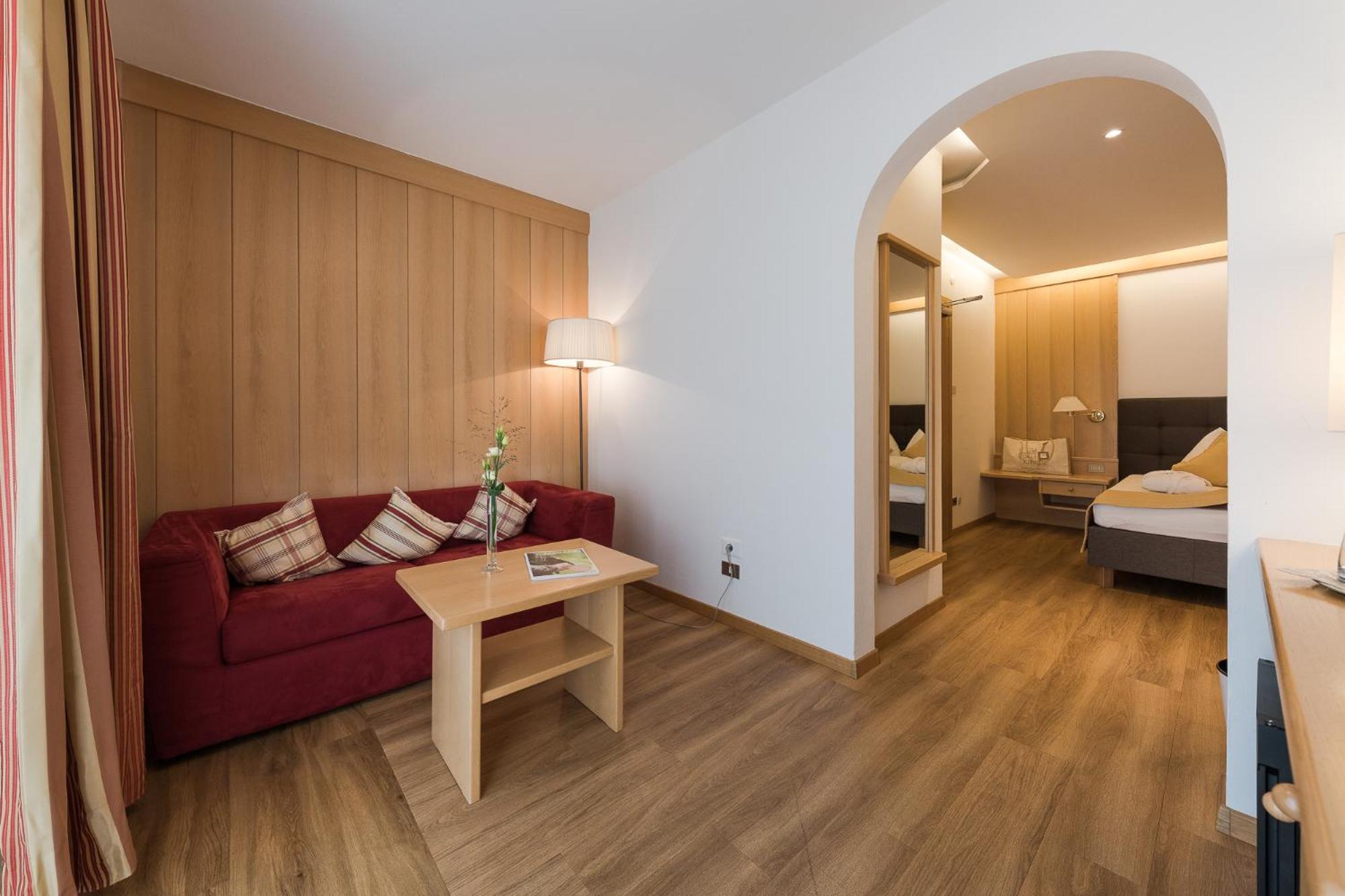 Hotel Kiendl Schenna Rum bild